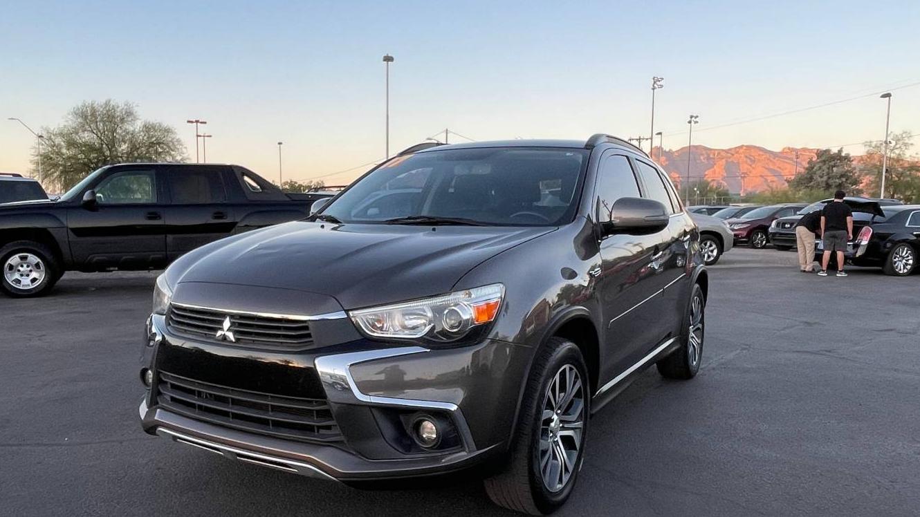 MITSUBISHI OUTLANDER SPORT 2017 JA4AP4AWXHZ018761 image